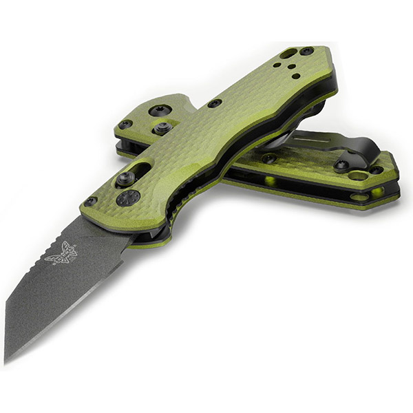 Benchmade Partial Auto Immunity Automatic Knife